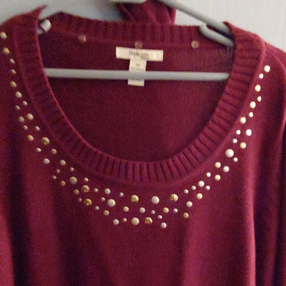 Sweater - Picture 3 of 4